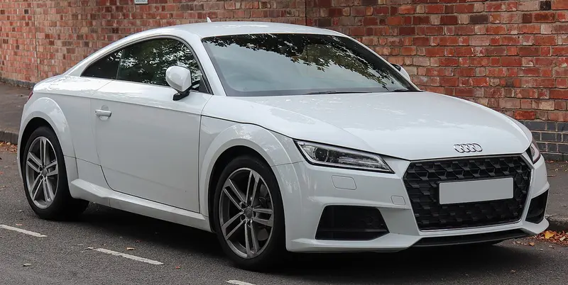 Audi TT 8S