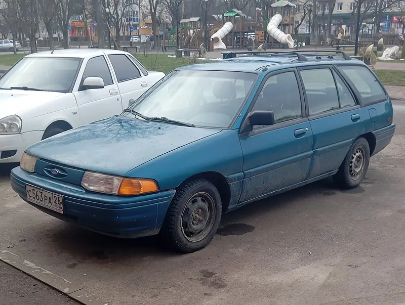 Ford Escort 6