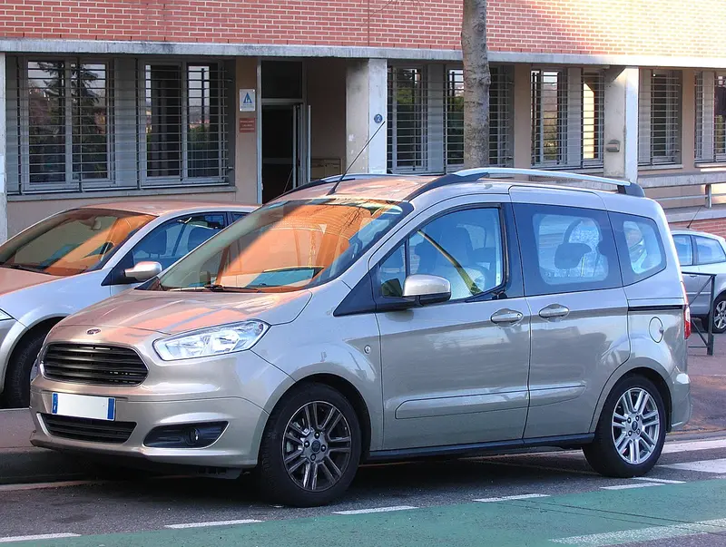 Ford Courier 1