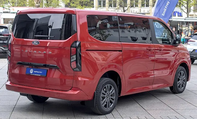 Ford Transit Custom 2