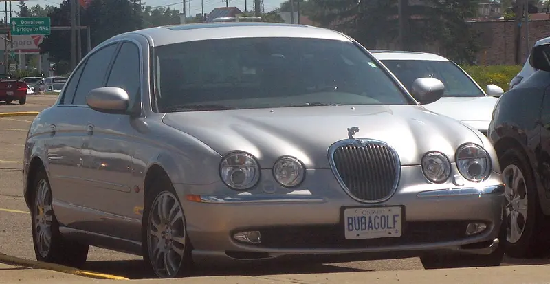 Jaguar S-Type (1999)