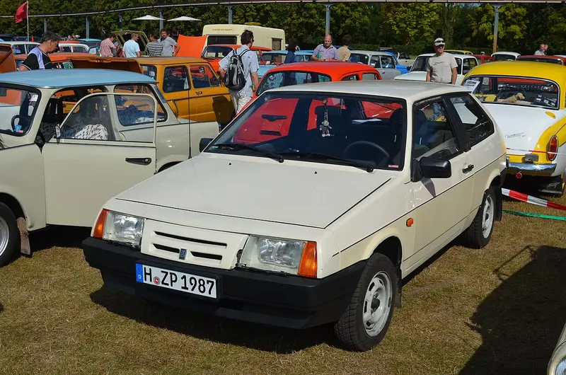 Lada Samara (2108 / 2109 / 21099)
