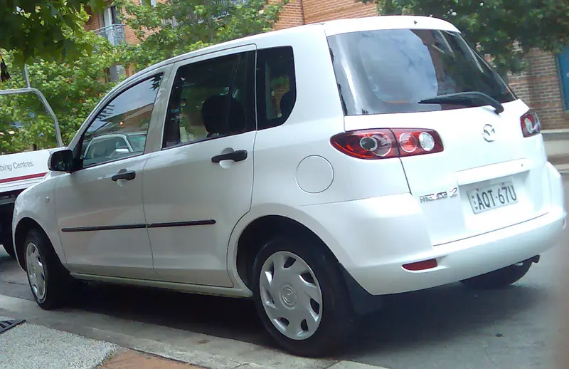 Mazda Mazda 2 (DY)