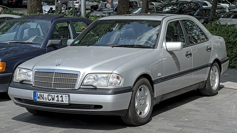 Mercedes-Benz C-Serisi W202