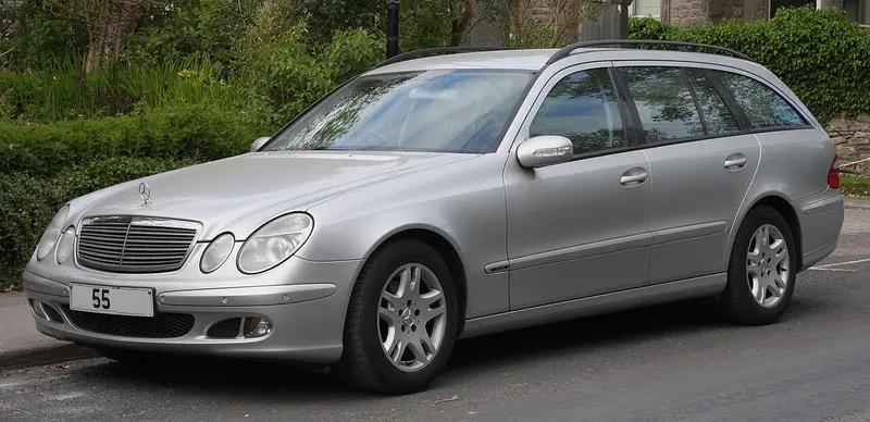 Mercedes-Benz E-Serisi W211