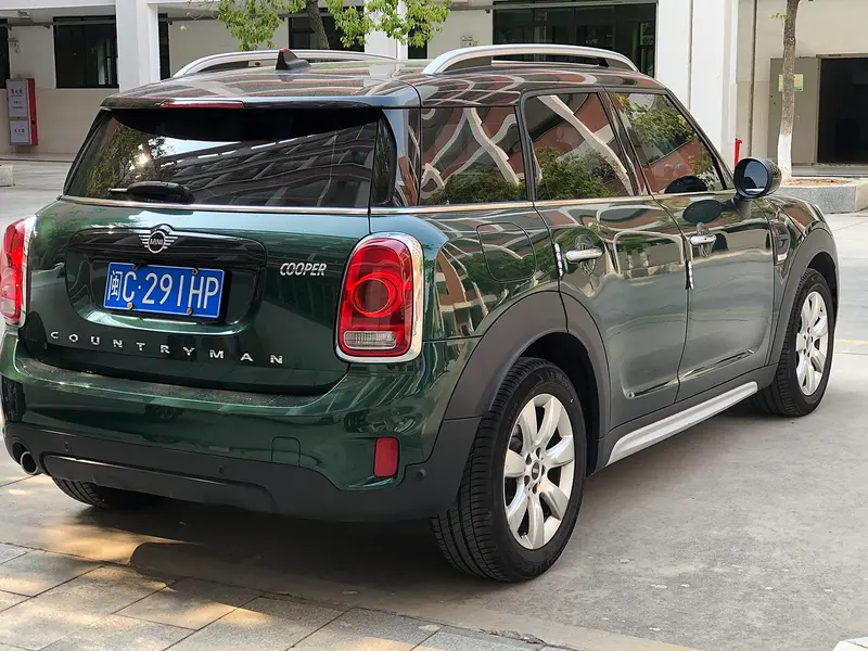 Mini Countryman F60