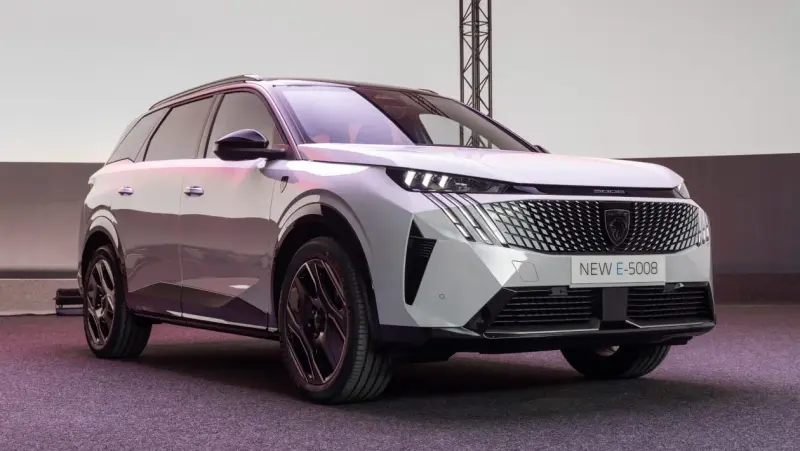 Peugeot 5008 III