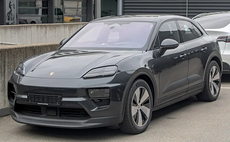 Porsche Macan Electric (XAB)