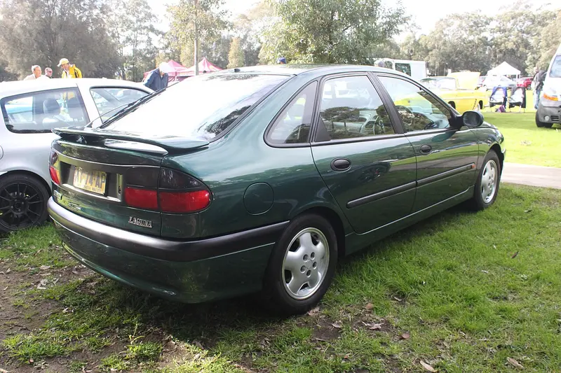 Renault Laguna 1