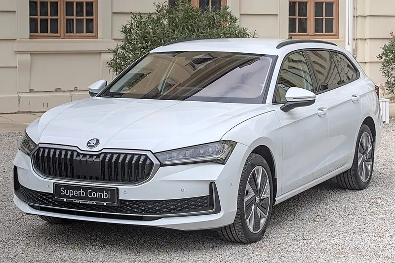 Škoda Superb 4